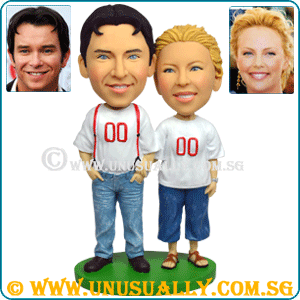 Custom 3D Sweet Lovely Casual Attires Couple Figurines (Big)